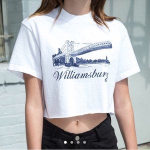 brandy melville williamsburg cropped tshirt